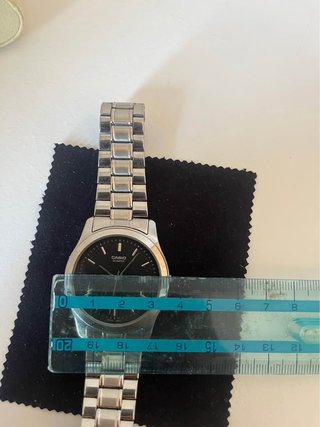 Orologio Casio Uomo Nero e Argento