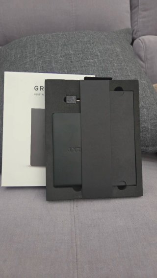 NZXT GRID+ V3 Controlador Ventilador Digital