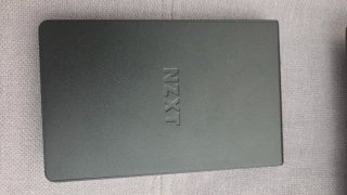 NZXT GRID+ V3 Controlador Ventilador Digital