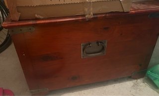 Baúl antiguo madera maciza