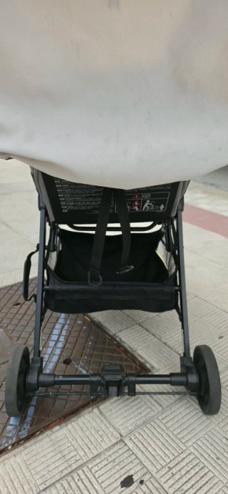 Passeggino Inglesina Quid grigio