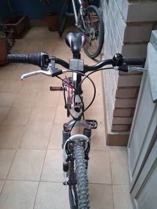 Bicicleta infantil Muddyfox con marchas
