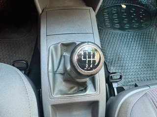 Volkswagen Polo 1.4 Advance 80cv