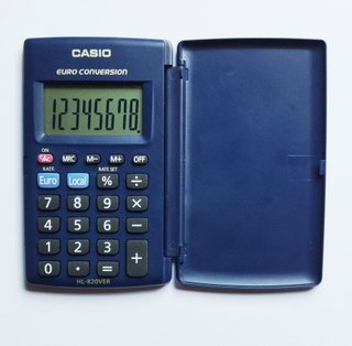Calculadora escolar de bolsillo CASIO