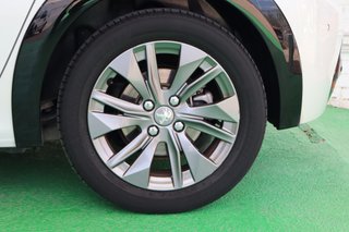 Peugeot e-208 Eléctrico Allure