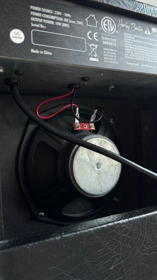 Amplificador Harley Benton HB-10G Negro