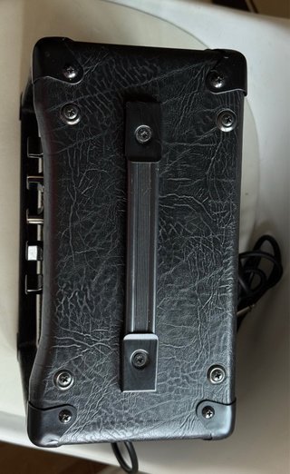 Amplificador Harley Benton HB-10G Negro