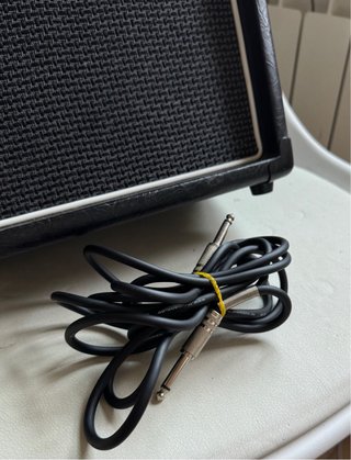 Amplificador Harley Benton HB-10G Negro