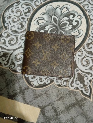 Billetera Louis Vuitton Marrón
