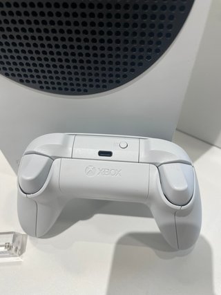 Xbox Series S 512GB + Mando Blanco