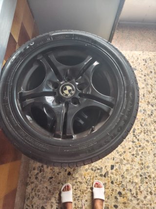 Llantas BMW 18 pulgadas (negociables)