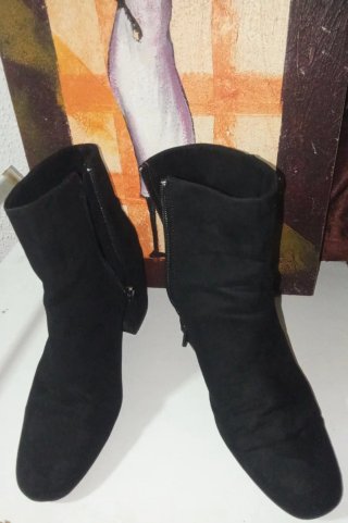 Botines ante negro tacón 38