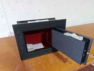 Caja Fuerte Tover System Digital Negra