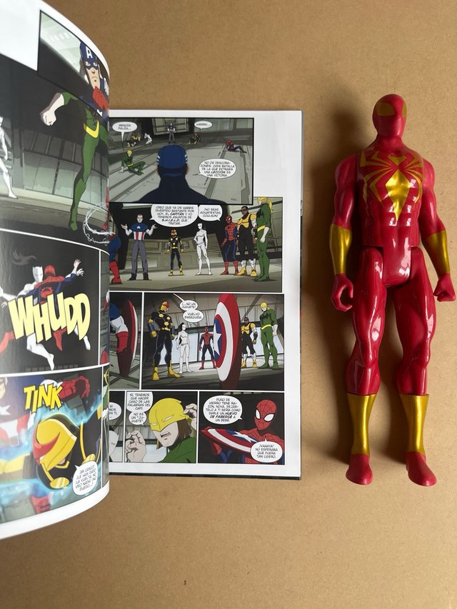 Marvel Ultimate Spider-Man mas figura