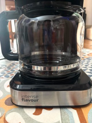 Cafetera Cumbia con jarra de cristal