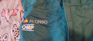 Traje Fernando Alonso Aston Martin Verde