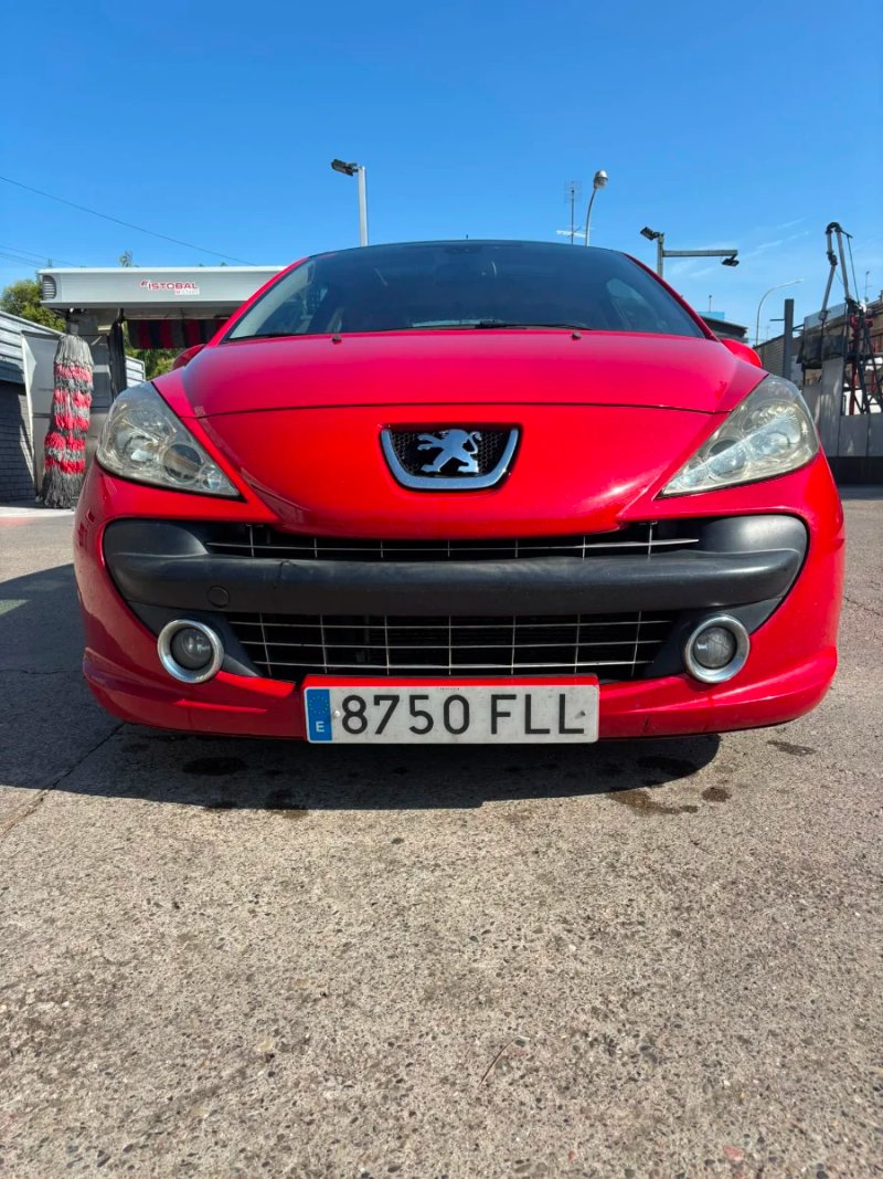 Peugeot 207 2007 - foto 1