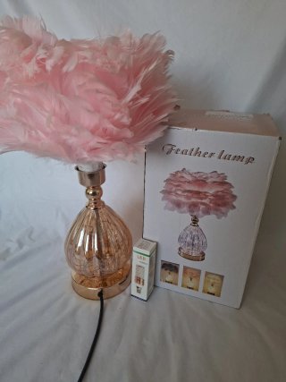 Lámpara de Mesa Rosa y Dorada