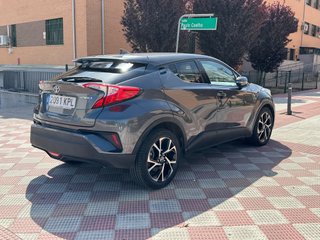Toyota C-HR 2018 Hibrido