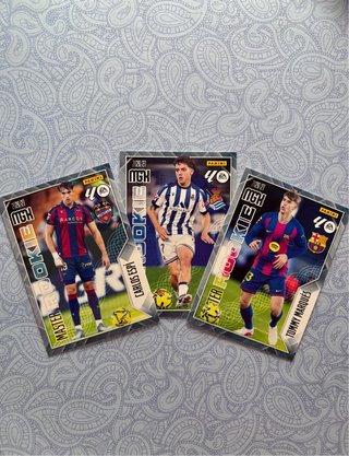 Lote 3 Cromos Master Rookie Megacracks 2026/27 Mgk