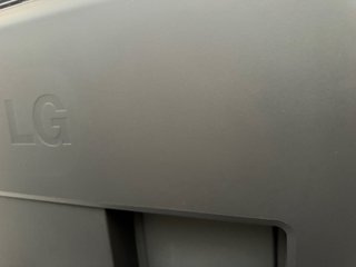 TV LG Negra con HDMI