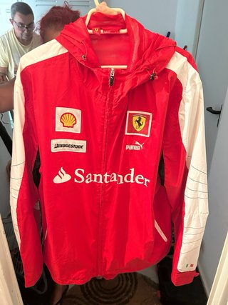 Chaqueta Ferrari Puma Talla XL Roja