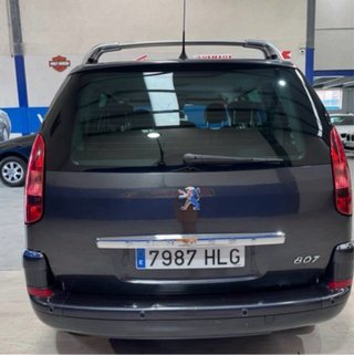 Peugeot 807 2012