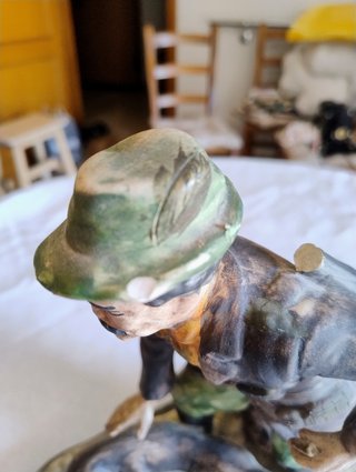 Statuina Capodimonte Cacciatore con Cane
