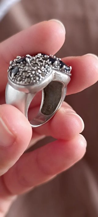 Anillo Corazón Plata Zafiros y Marquesitas