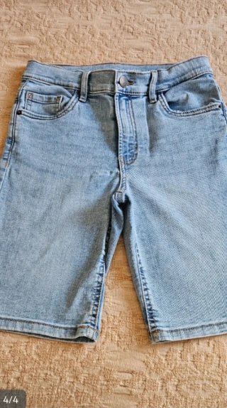 Vaqueros cortos Zara talla 11-12