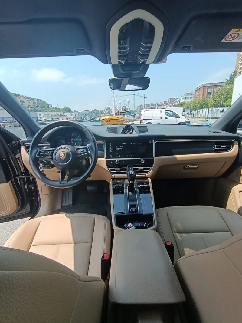 Porsche Macan 2024 - foto 1