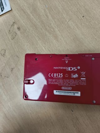 Nintendo DSi Roja 1 Año Garantía