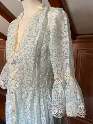 Camisón y salto de cama antiguo encaje