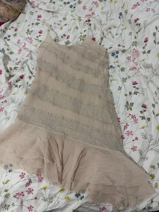 Vestido Zara con abalorios