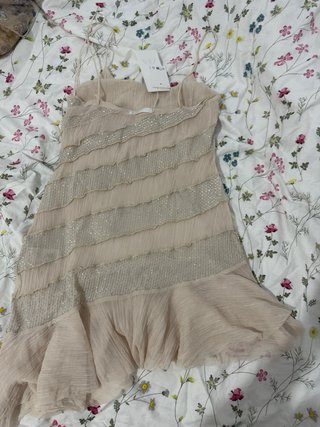Vestido Zara con abalorios