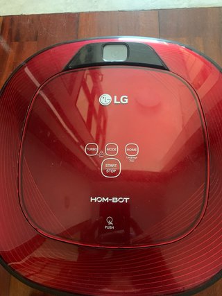 Aspiradora Robot LG Hom-Bot Roja