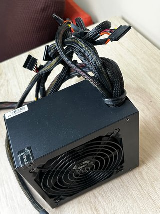 Fuente Alimentación AeroCool 850W 80 Plus Bronze