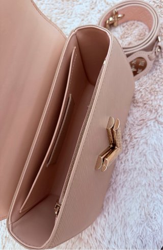 Louis Vuitton Twist MM Beige