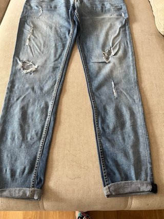 Pantalón vaquero Lefties desgastado Talla 44