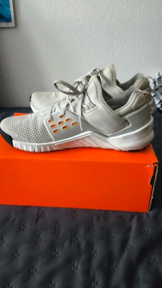 Zapatillas Nike Beige