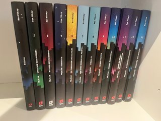 Colección libros polican como nuevos.