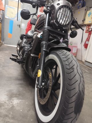 Honda Rebel 500 Negra/Gris