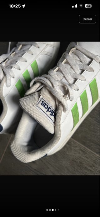 Zapatillas Adidas Blancas y Verdes Talla 36