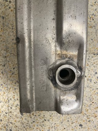 Biga trasera BMW F48