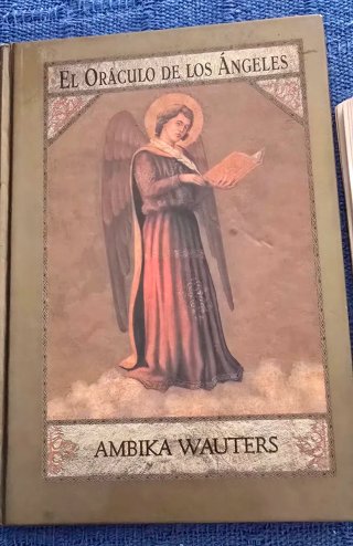 Oráculo de los Ángeles Ambika Wauters 1995