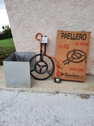 Paellero Garcima Md.400 con regulador 2 paraviento