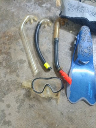 Aletas de buceo y snorkel