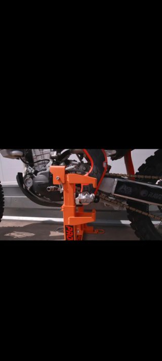 Soporte anclaje moto para remolque