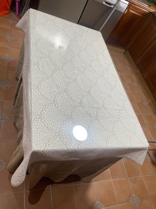 Mesa camilla cristal y tela beige