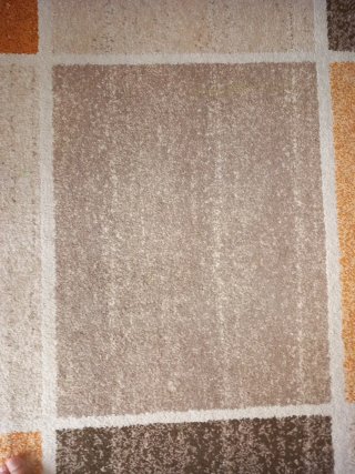 Alfombra Nilo de tela con diseño de cuadrados